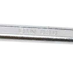 Double Ring Spanner, offset | 30 x 32 mm